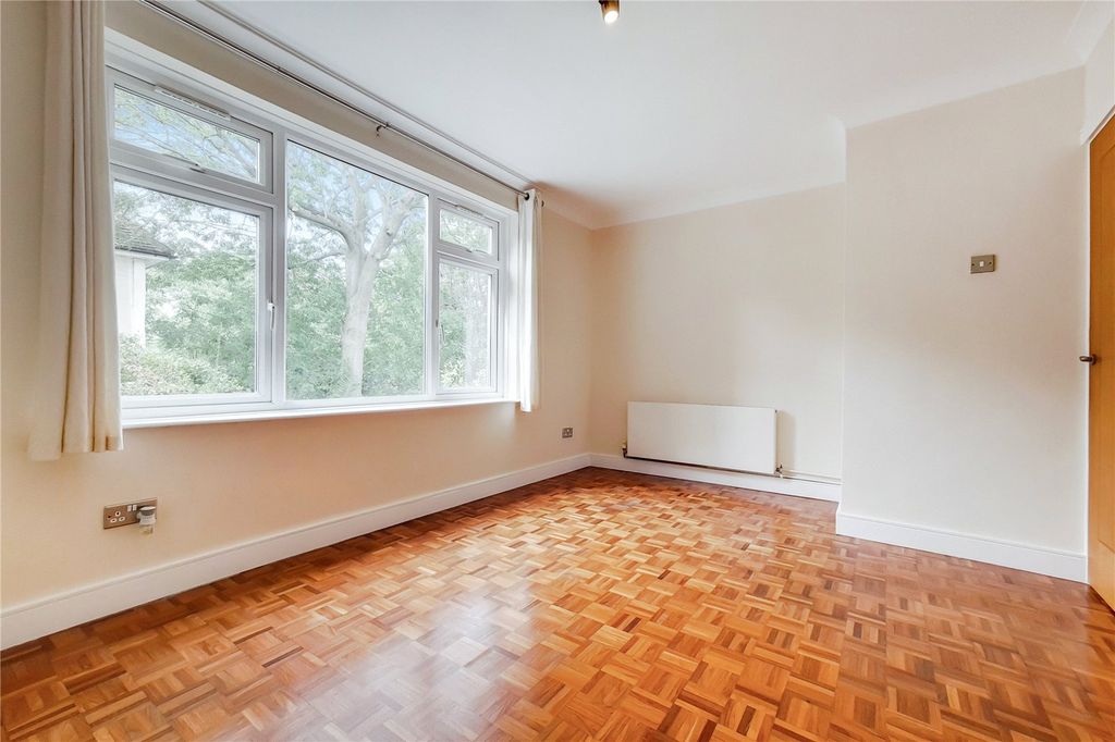 Property photo 3 of 10 Picture No. 07