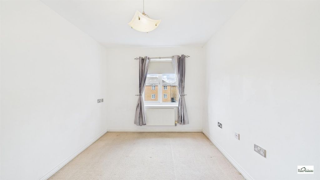 Property photo 2 of 11 Cam02085G0-Pr0209-Still003.Jpg