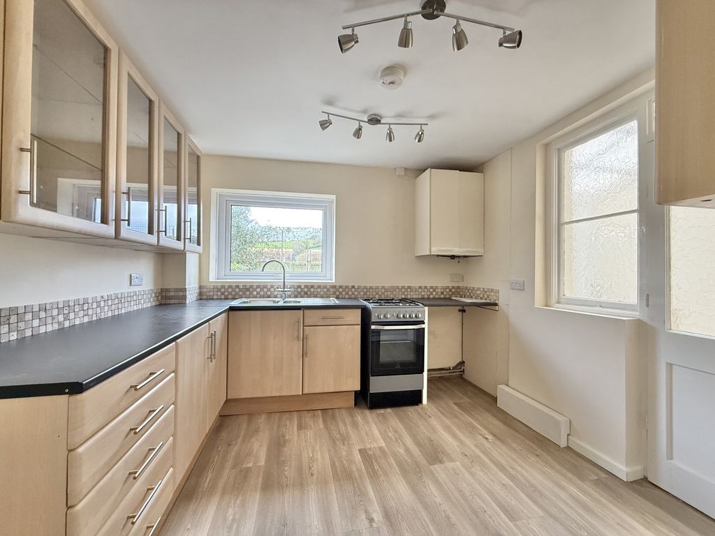 Property photo 3 of 14 Photo 3