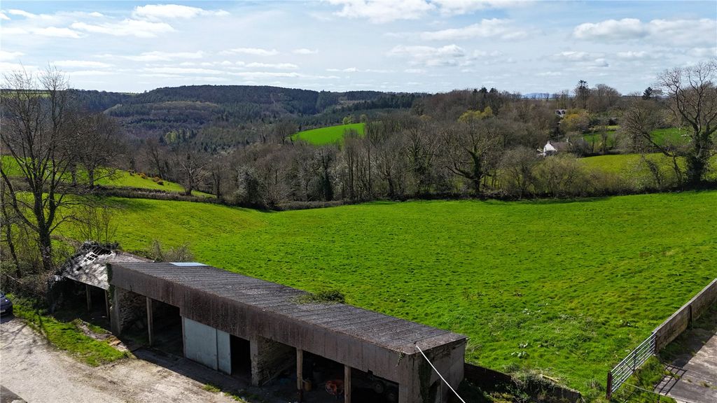 Property photo 1 of 5 Picture No. 05