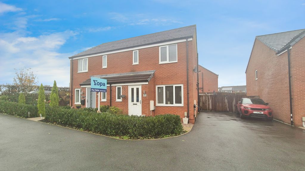 Property photo 1 of 18 2118A62A-1000083214 20- 20Copy