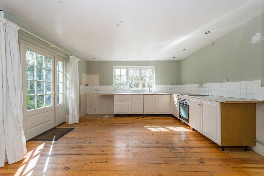 Property photo 3 of 22 No1_55.Jpg