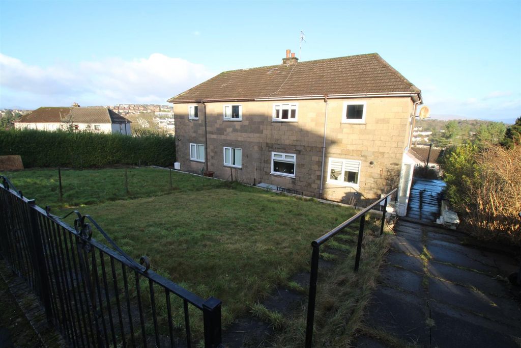 3 bed semi-detached house for sale Penny Fern