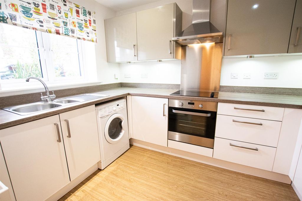 Property photo 2 of 9 Dsc_0079-2.Jpg