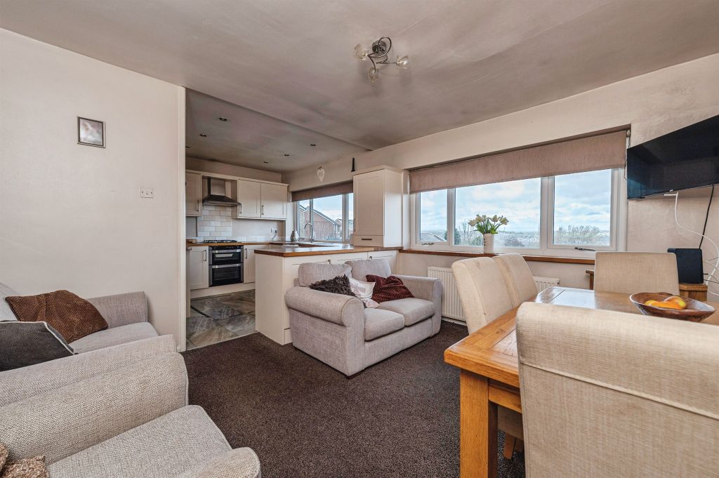Additional image 4 of 3 bed semi-detached house for saleLascelles Road, Heckmondwike WF16
