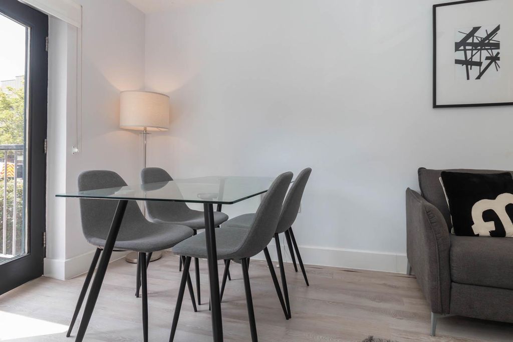 Property photo 3 of 11 Living Area