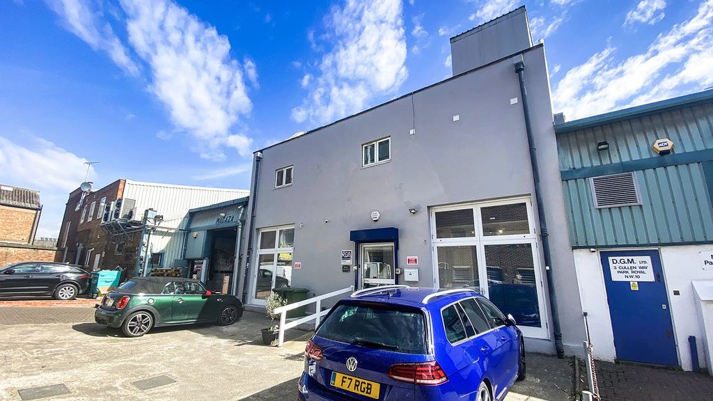 Property photo 1 of 15 Unit 4 1A Cullen Way Park Royal London Nw10 6Jz Industrial Unit To Let Ext 1.Jpg