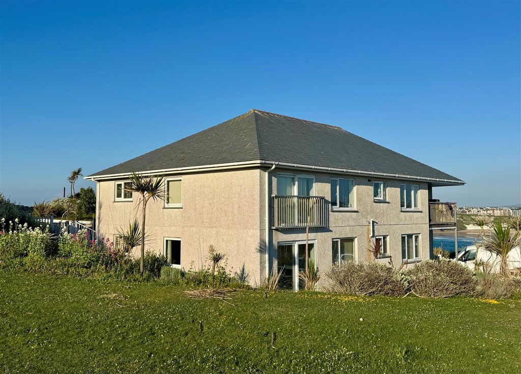 Property photo 1 of 13 Longshore Apartments