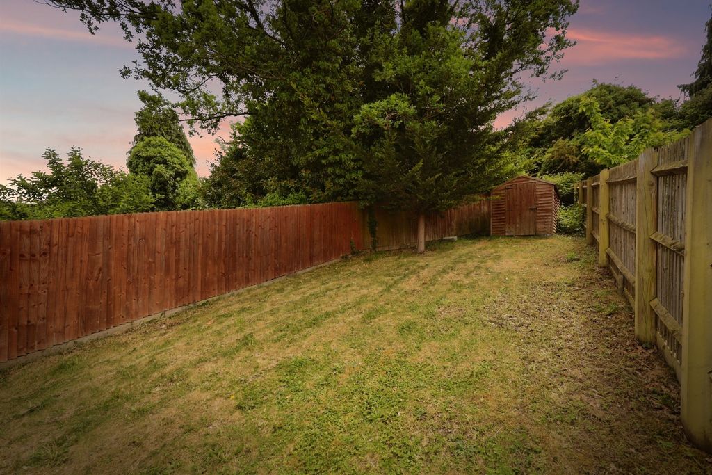 Property photo 3 of 19
