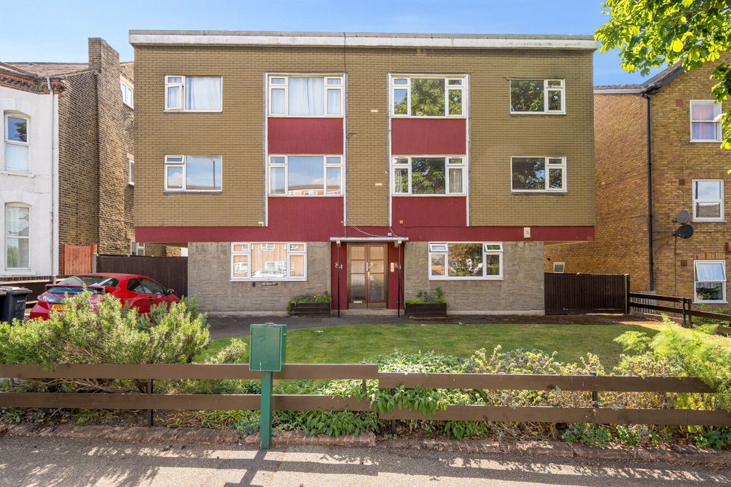 Property photo 1 of 16 1466881-6-6A0F1Bd...