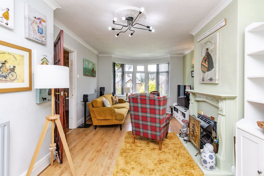 Property photo 3 of 20