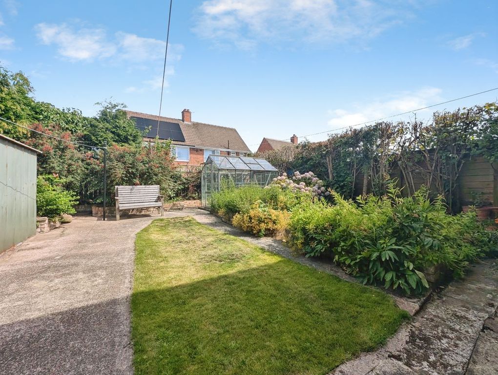 Property photo 3 of 14 Photo 9