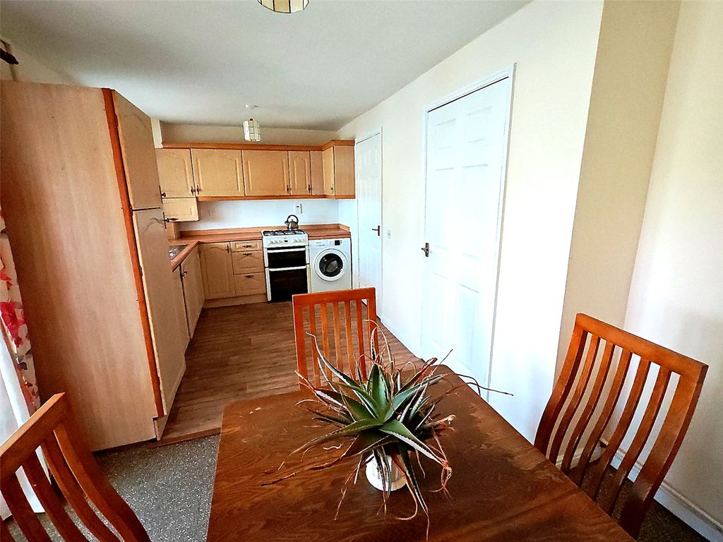 Property photo 3 of 15 Picture No. 27