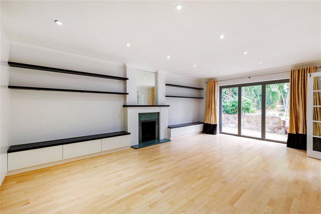 Property photo 1 of 9 Picture No. 02