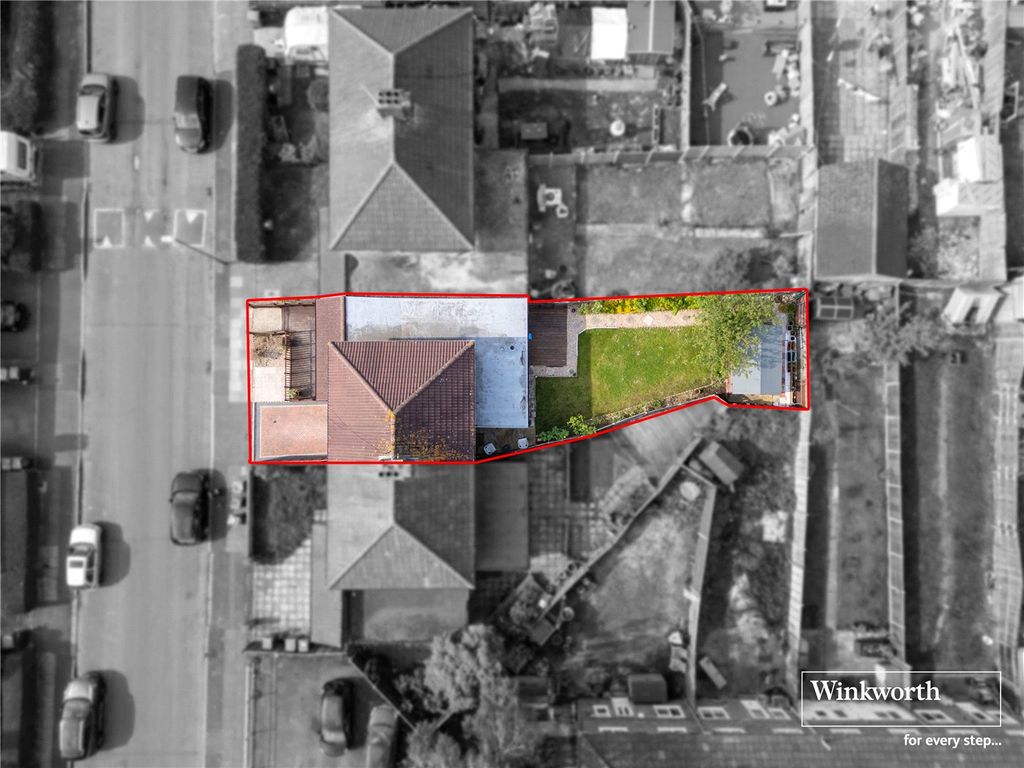 Property photo 3 of 11 Drone