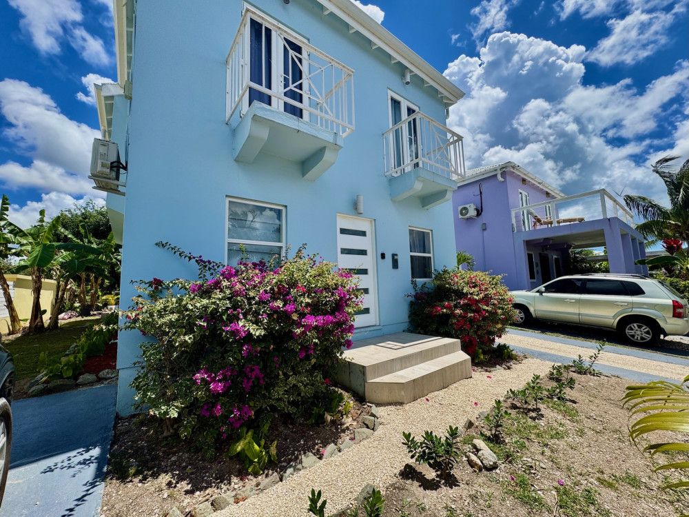 Property photo 1 of 35