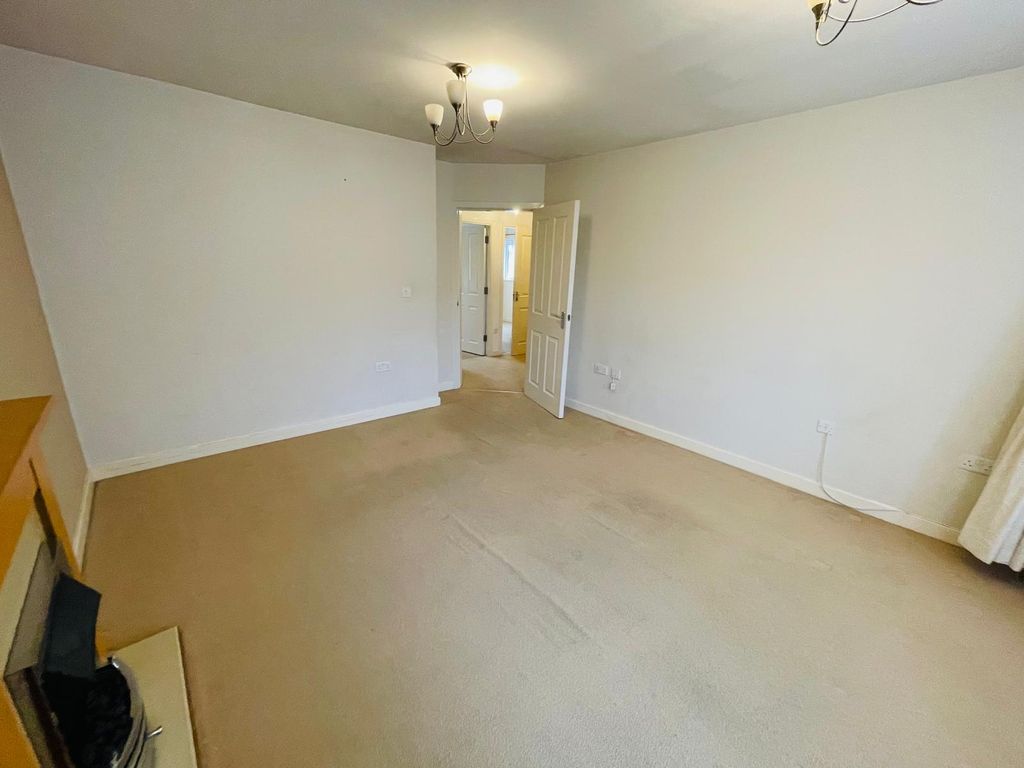 Property photo 2 of 13 Property