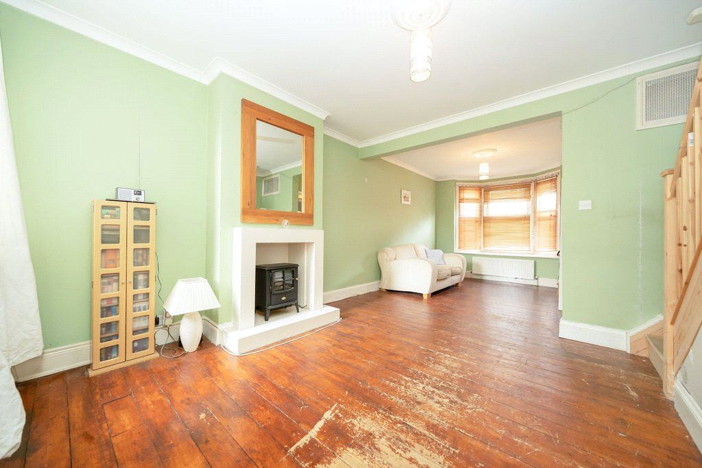 Property photo 2 of 15 Picture No. 04