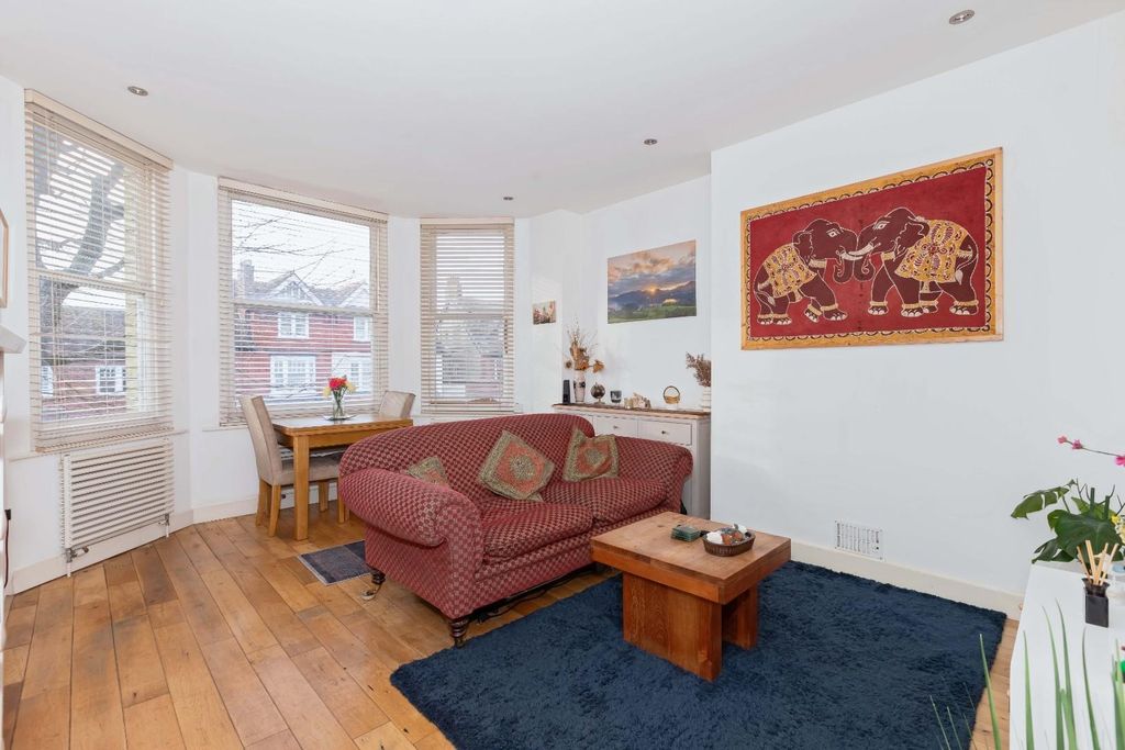 Property photo 2 of 11 Sackville Rd_7.Jpg