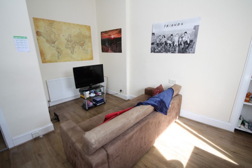 Property photo 2 of 5 Photo 2