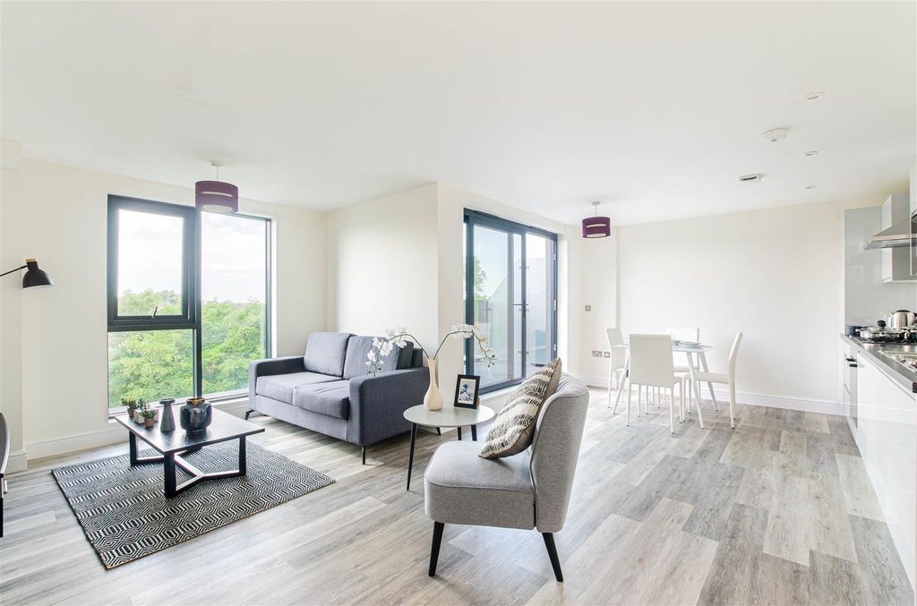 Property photo 1 of 12 Dsc_1181.Jpg