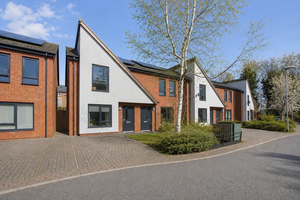 Property photo 1 of 21 E03217Ec-A324-4d35-A6E7-6Be3234F9Af2.Png