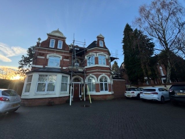 Property photo 2 of 9 Front