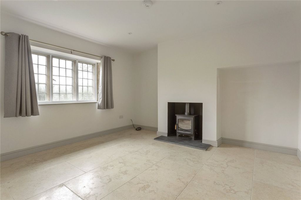 Property photo 3 of 11 Picture No. 09