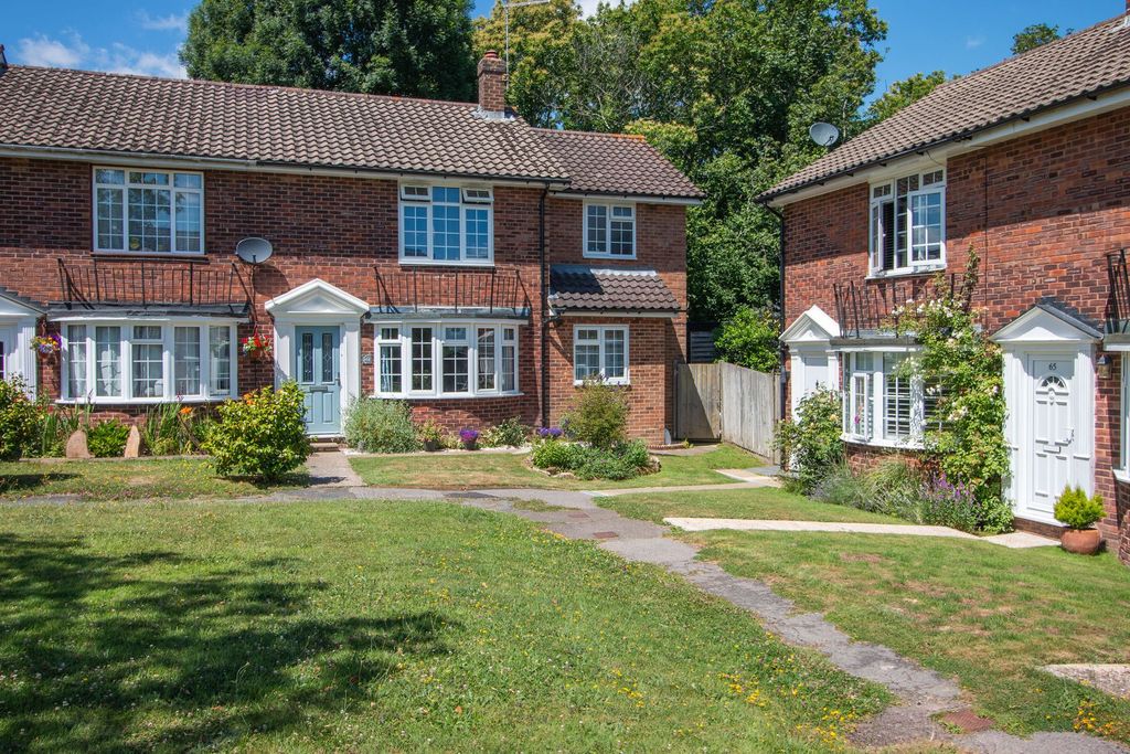 Property photo 1 of 29