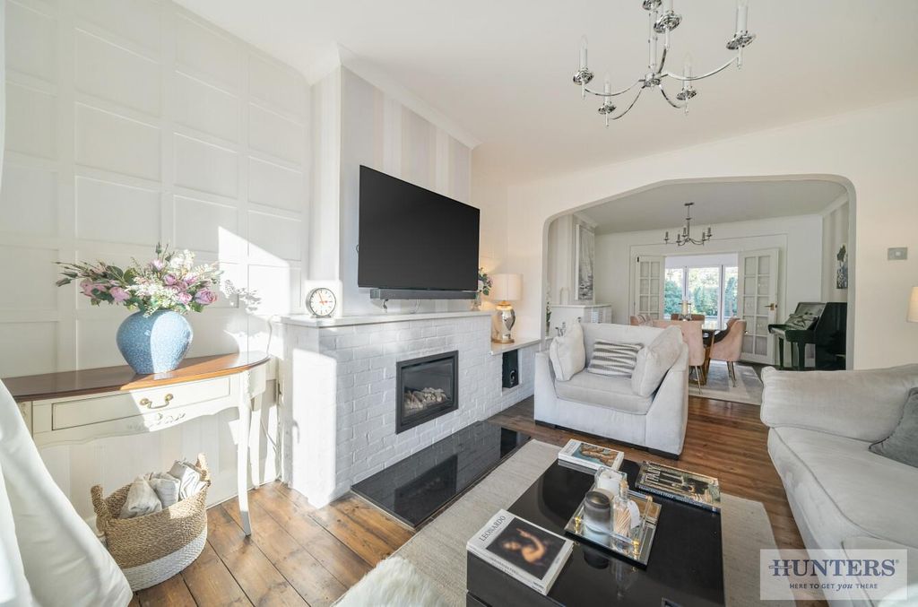 Property photo 3 of 24 d5Edd43E-Fba1-493E-8De8-Dada761Fff42.Jpg