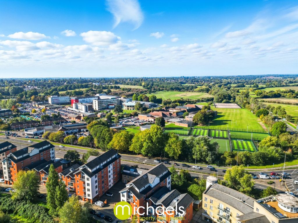 Property photo 2 of 13