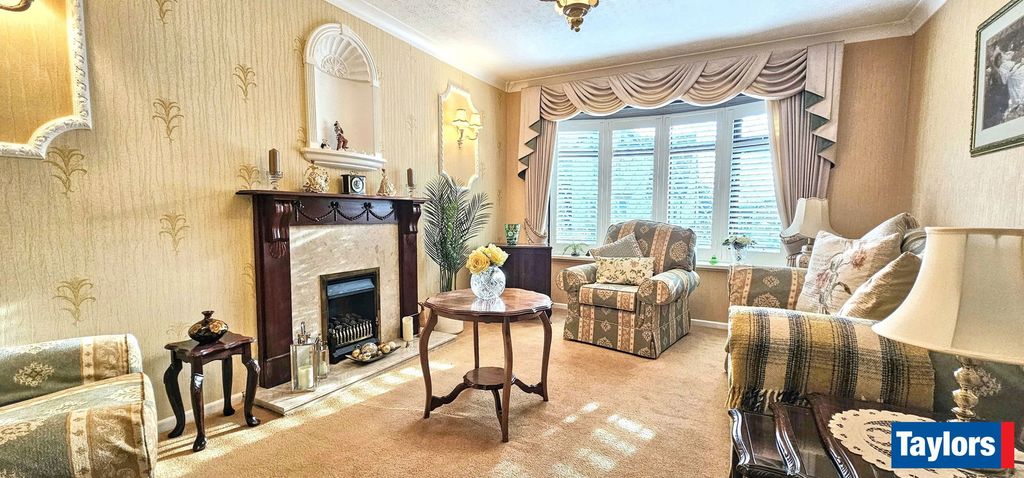 Property photo 3 of 13