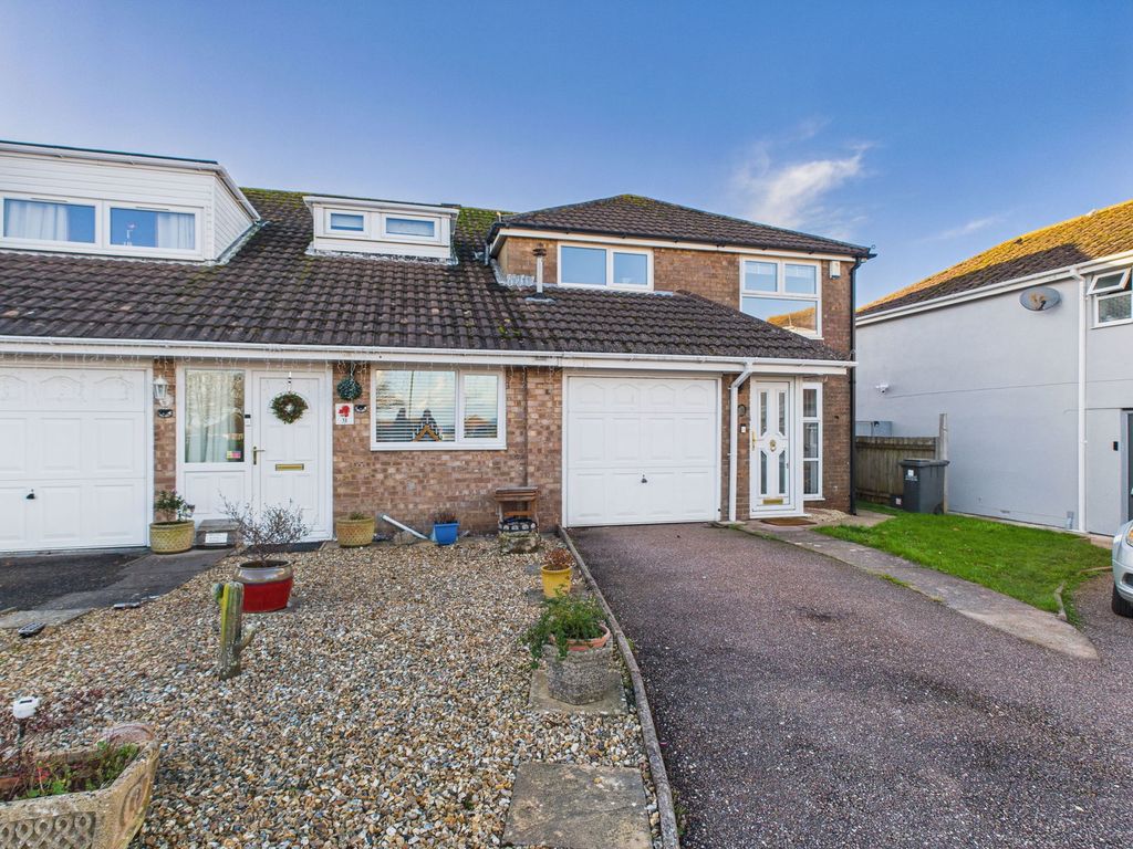 Property photo 1 of 25