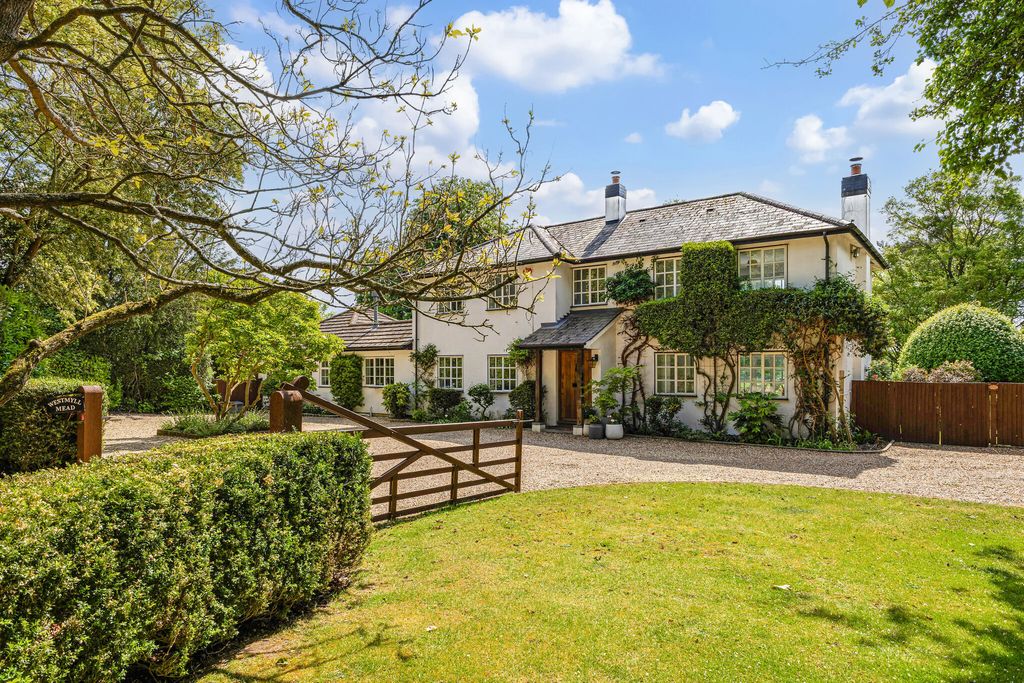 Property photo 1 of 23