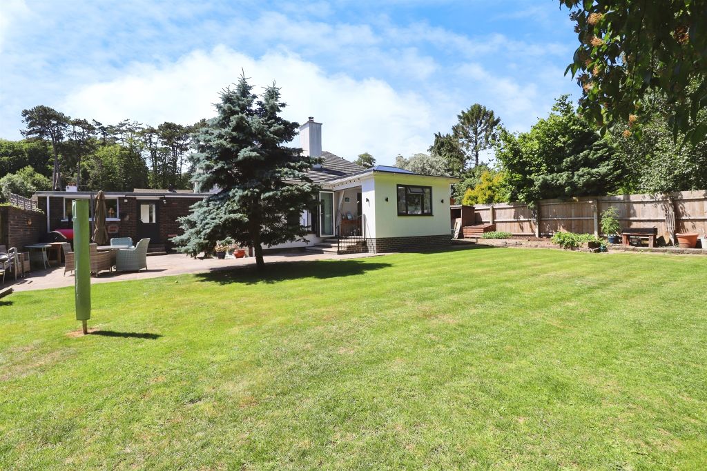Property photo 1 of 35