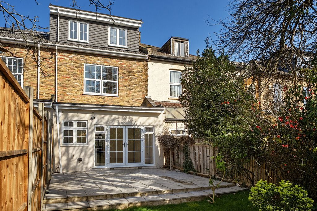 Property photo 2 of 27 1422370-5-69A9699...