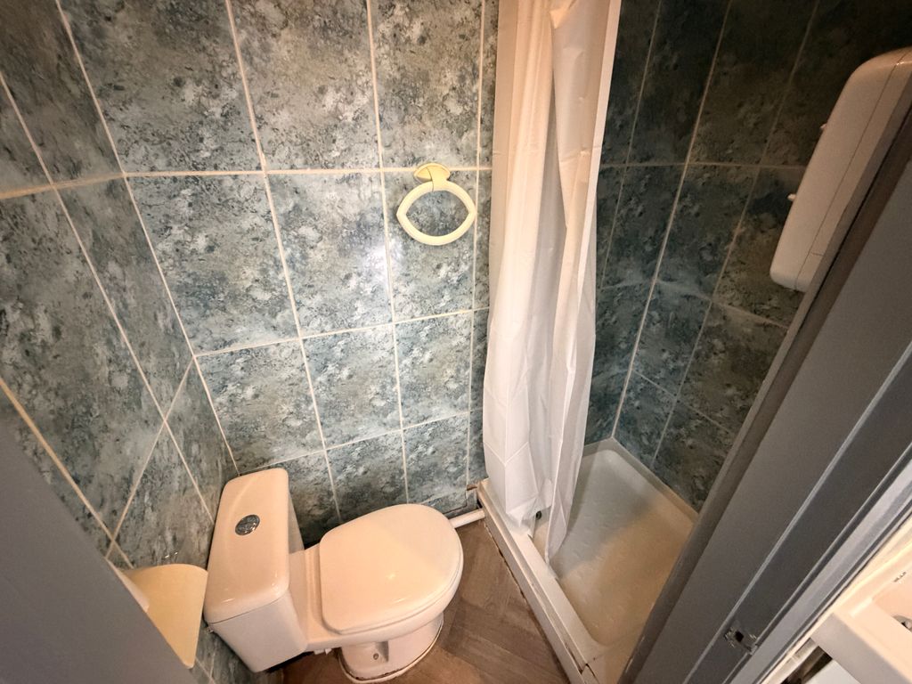 Property photo 3 of 10 Image