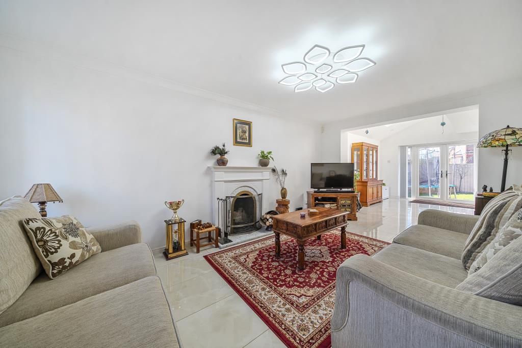 Property photo 2 of 23 Living Area