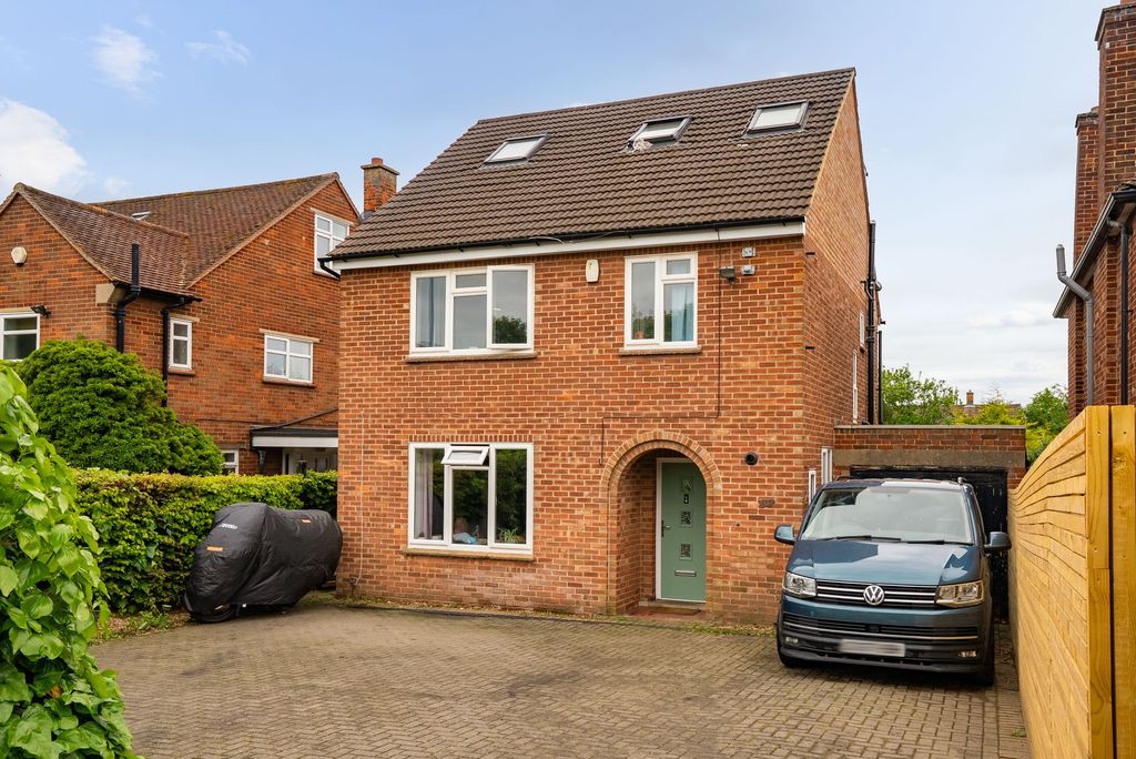 Property photo 1 of 26