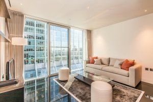 Property photo 1 of 7 Living/Sleeping Area