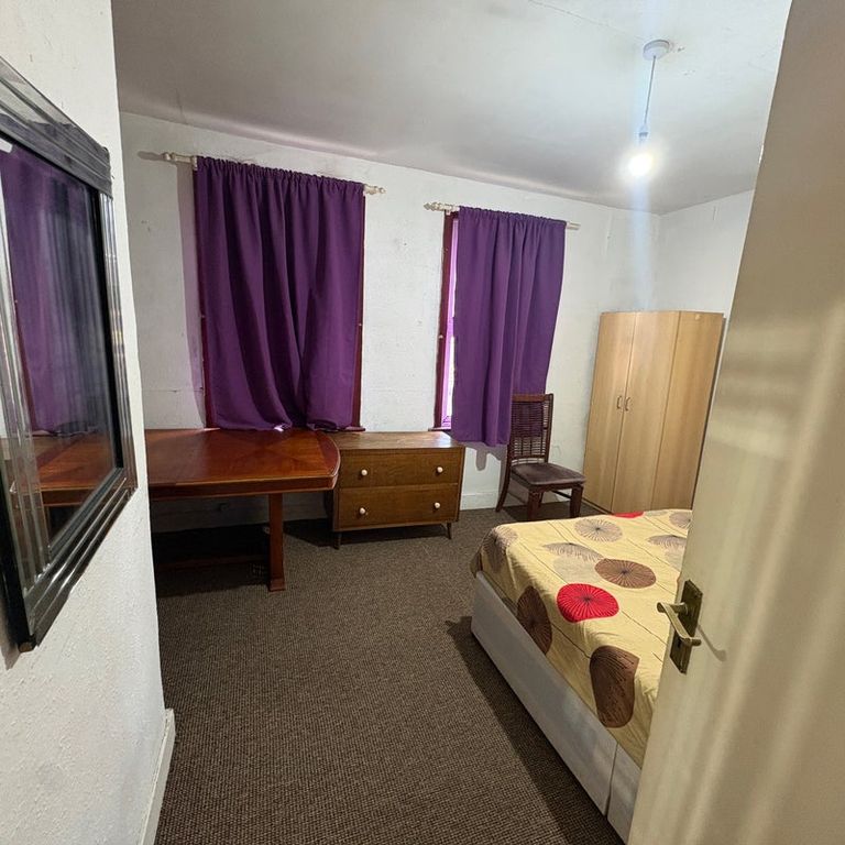 Property photo 3 of 9 Gallery