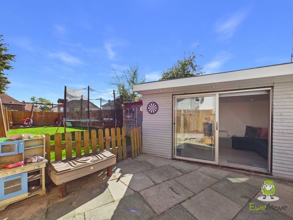 Property photo 2 of 21 Garden Emilydimelowewemovewhitchurchandnantwich (3