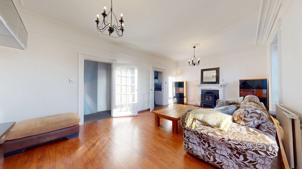 Property photo 3 of 19 Photo 3