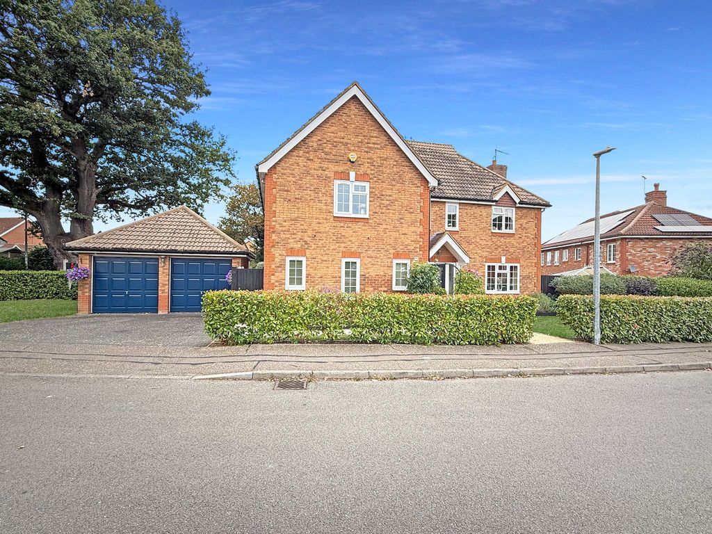 Property photo 1 of 28