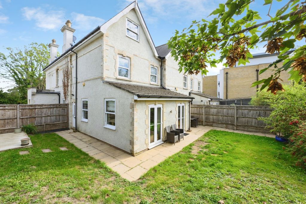 Property photo 1 of 15 Pbox-Img.Jpg