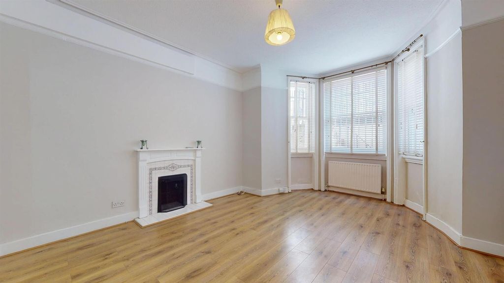 Property photo 1 of 11 68961d5957F012Be21d549E9_504c8A265d9Ef3c995Cf77119