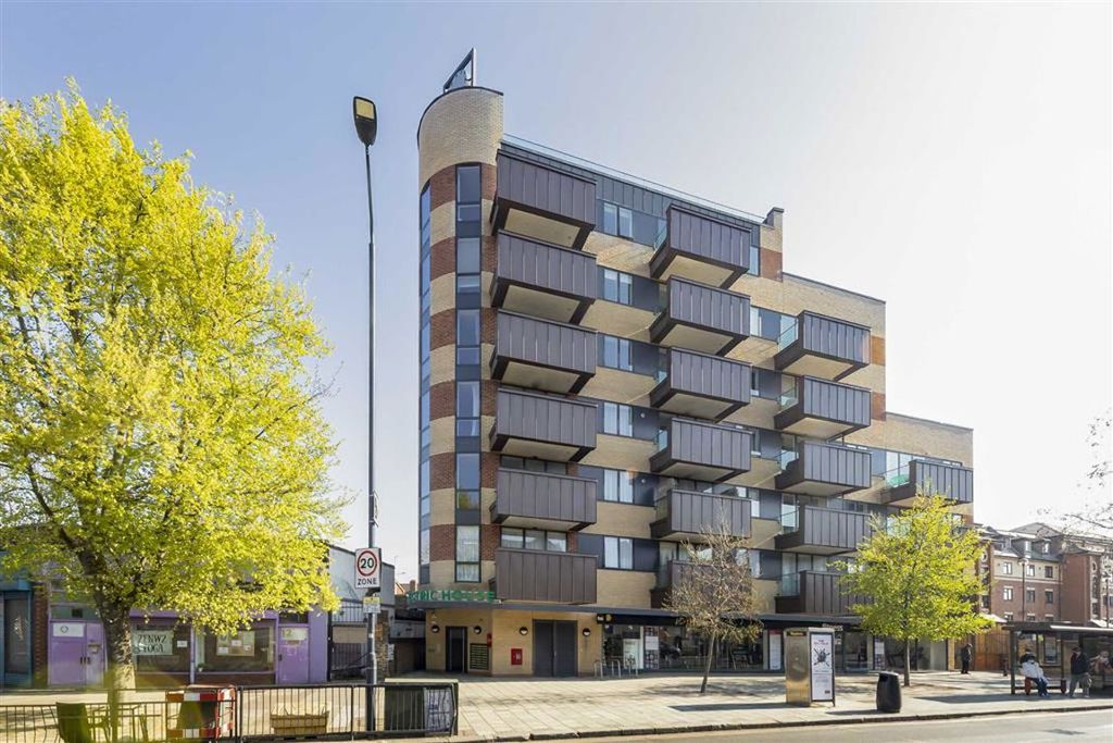 Property photo 1 of 5