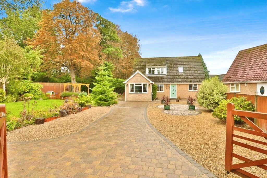 Property photo 1 of 34 Picture No. 64