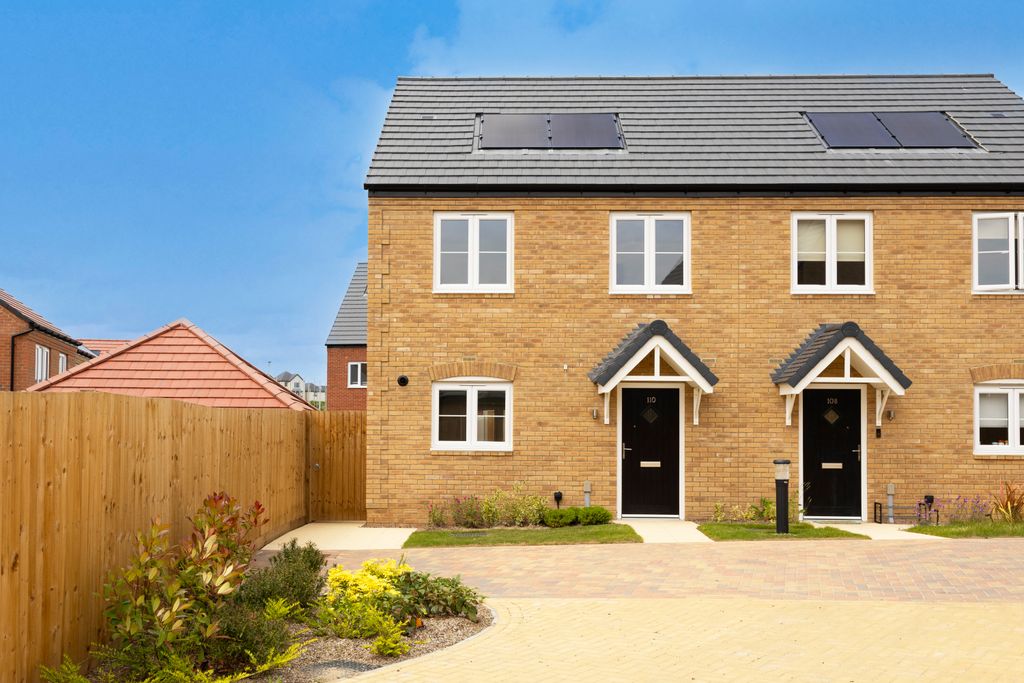 Property photo 3 of 8