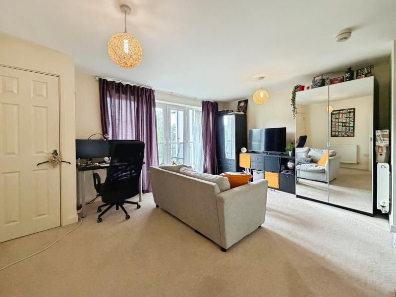 Property photo 3 of 9